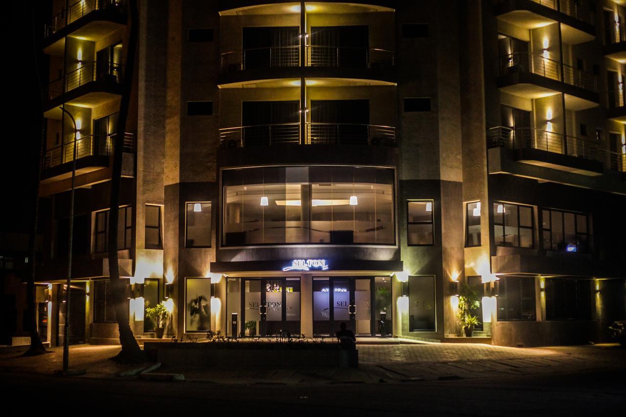 Hotel Selton Кіншаса Екстер'єр фото